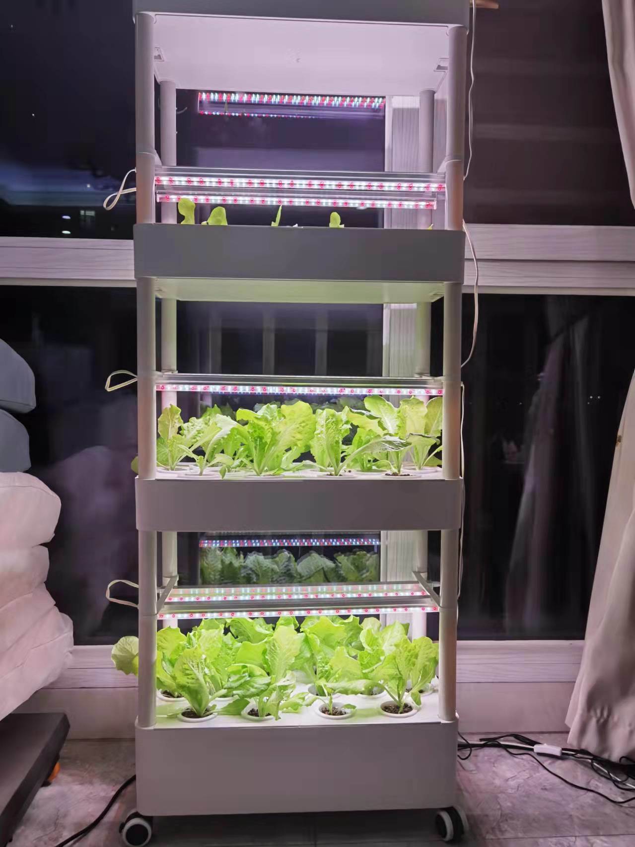 4 Layers 56 Holes Vertical Hydroponics Growing System